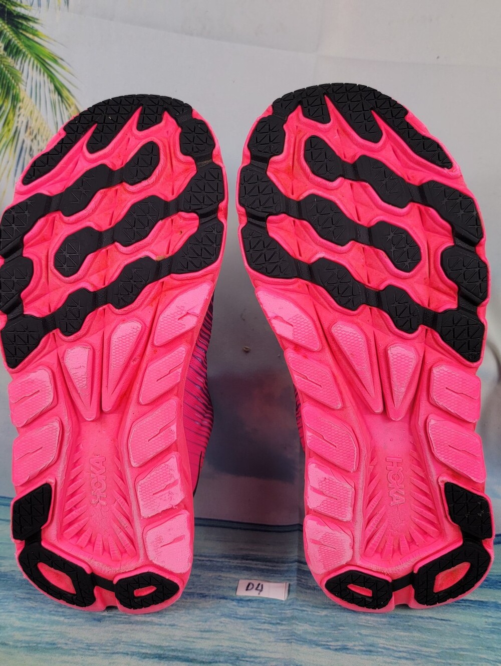 Hoka Rincon 3 Womens 9 - Picture 8 of 9